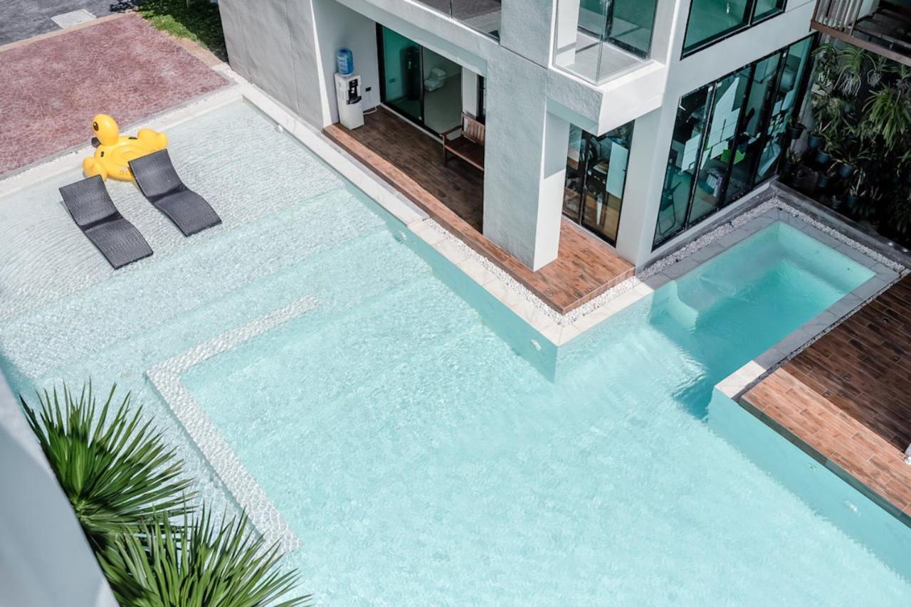Luxe Duplex With Pool Access, Viva A101 Appartement *