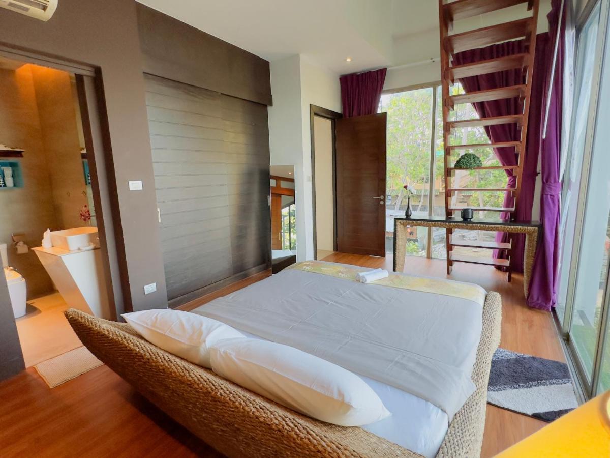 Villa Chalong Bay Oceanview Pool Rawai Phuket Ban Saiyuan