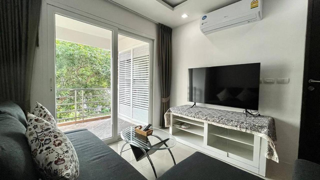 637 Two Brs2baths 1 Km Walking To