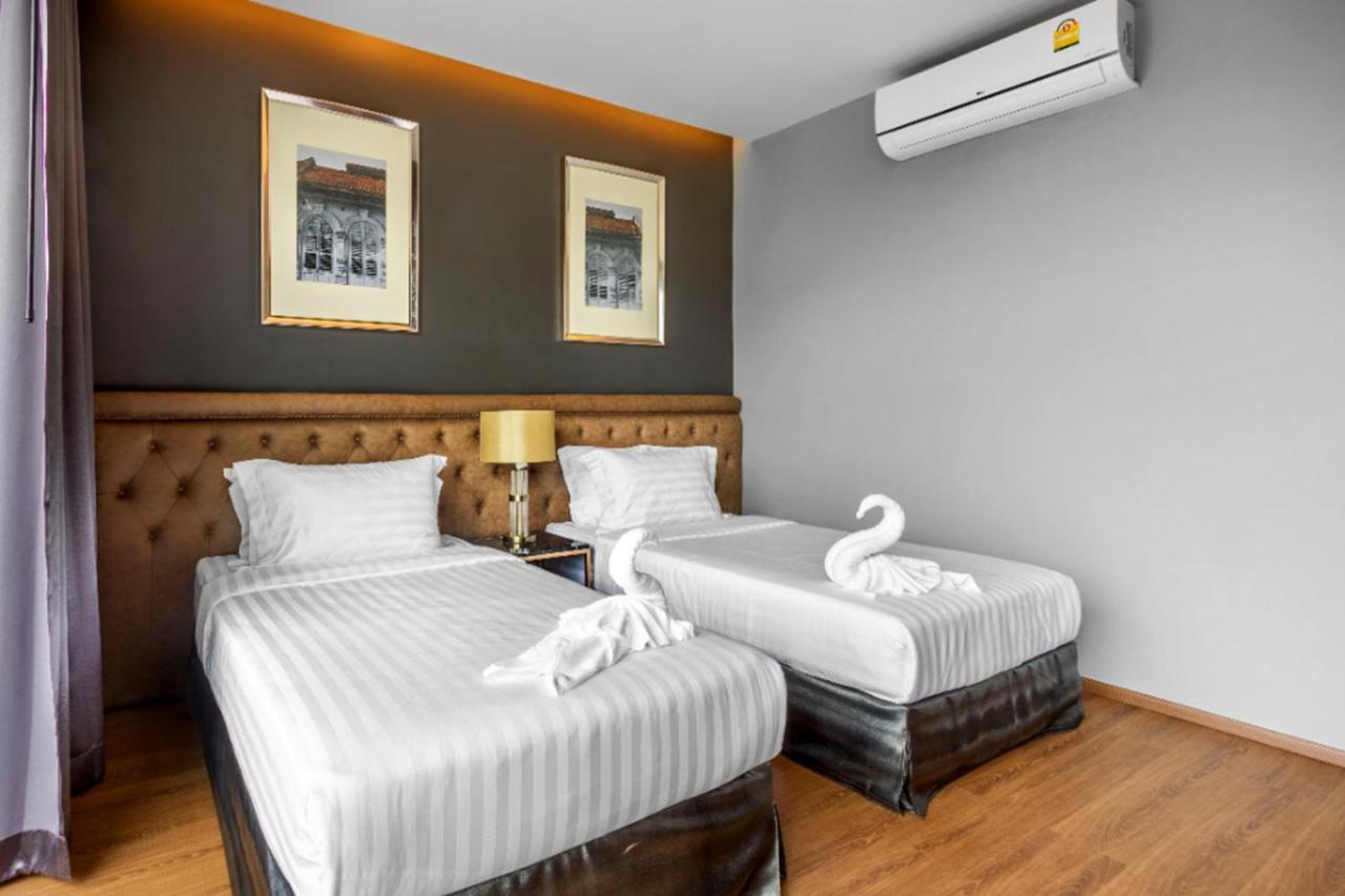 New Luxury Two Bedroom Private Swimming Pool With Complete Supporting Facilities, Convenient For Travel 800 Meters To H09 Strand Kamala