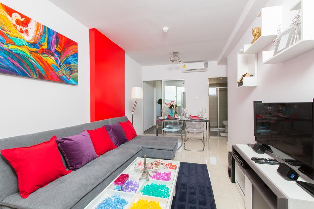 W Apartment *