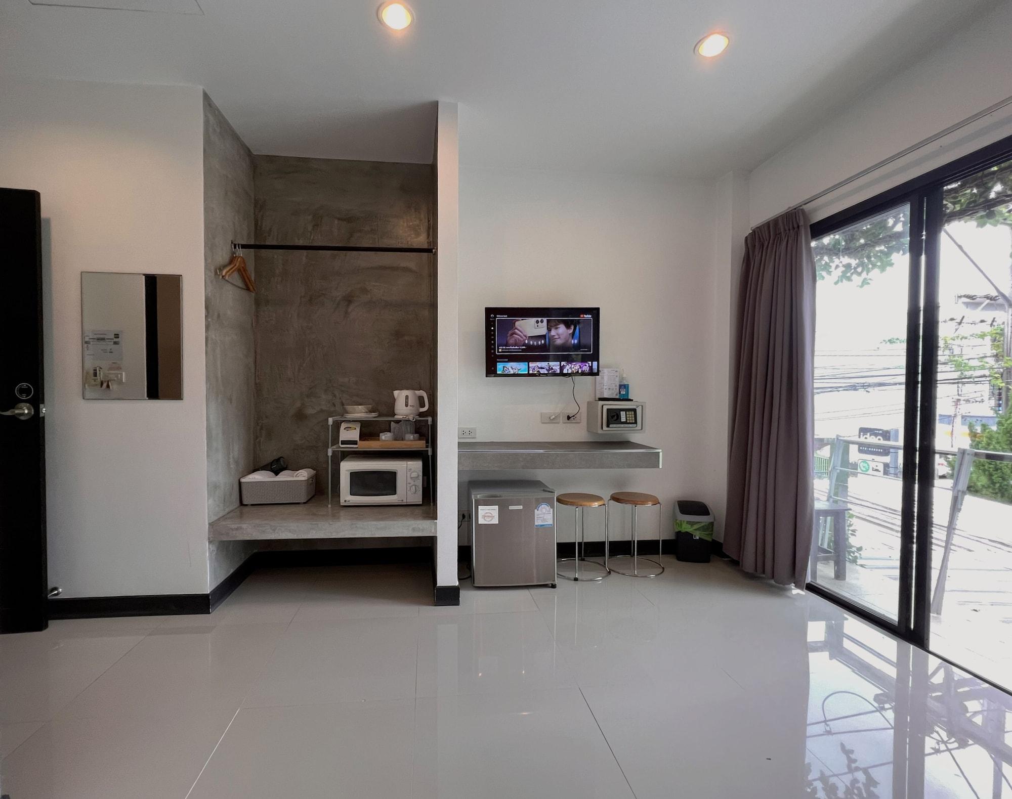 Ideo Phuket - Sha Extra Hotel