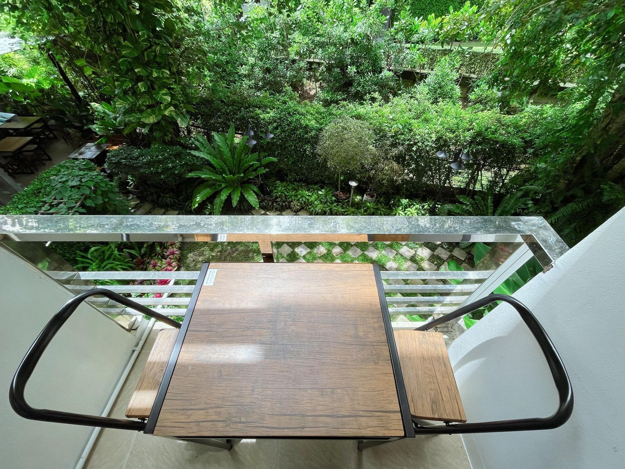 Ideo Phuket - Sha Extra Hotel