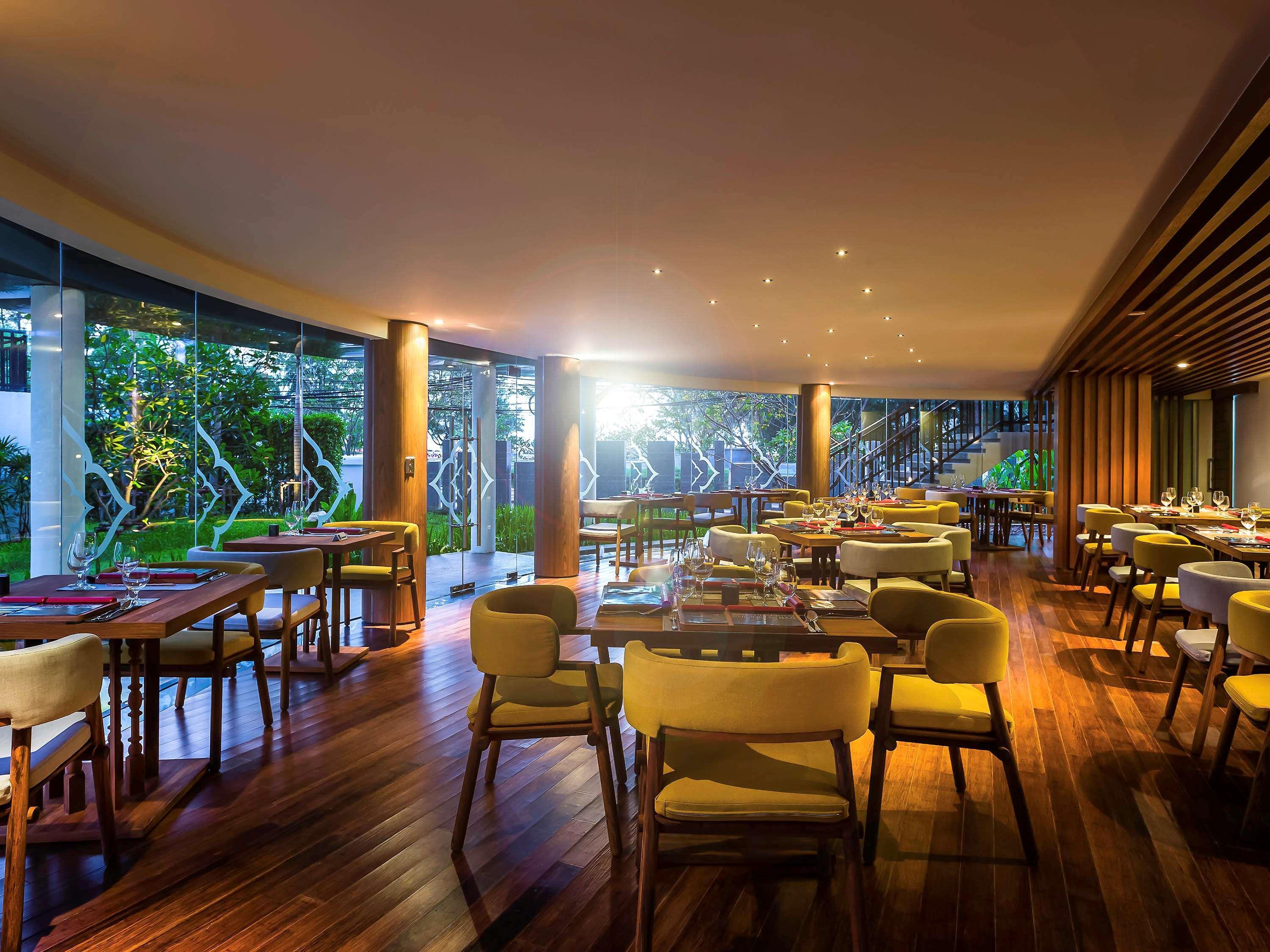 Hotel Phuket By Ihg Karon