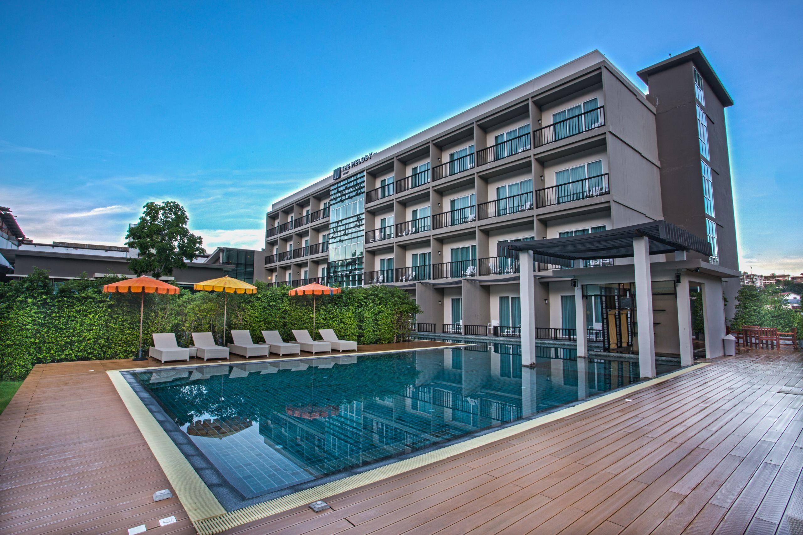 The Melody Phuket - Sha Extra Hotel 4*