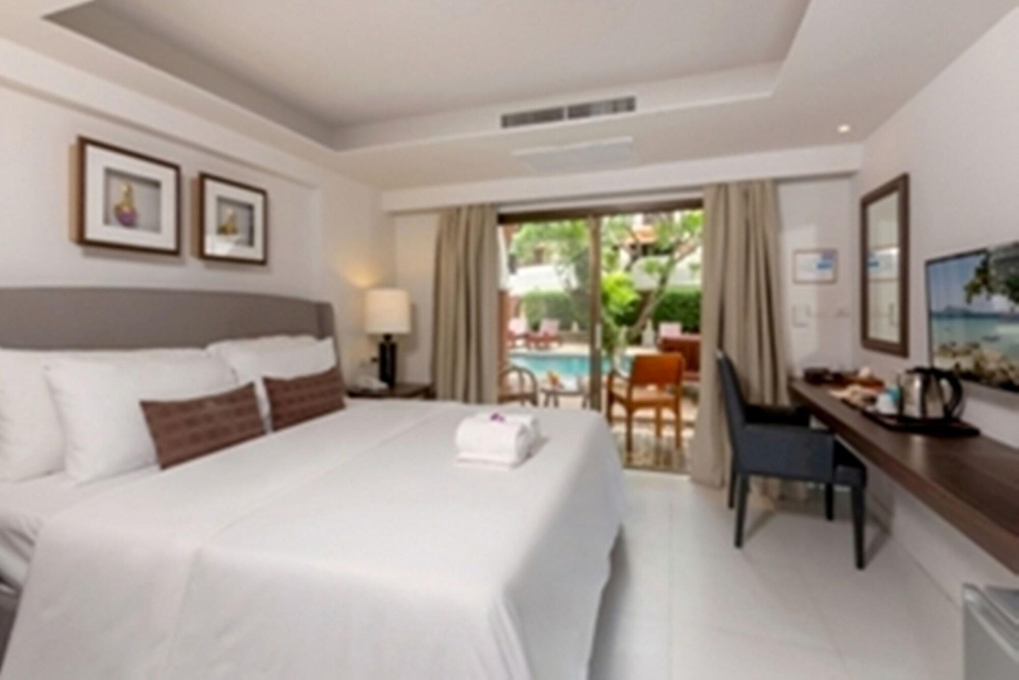 Premier 3* Patong