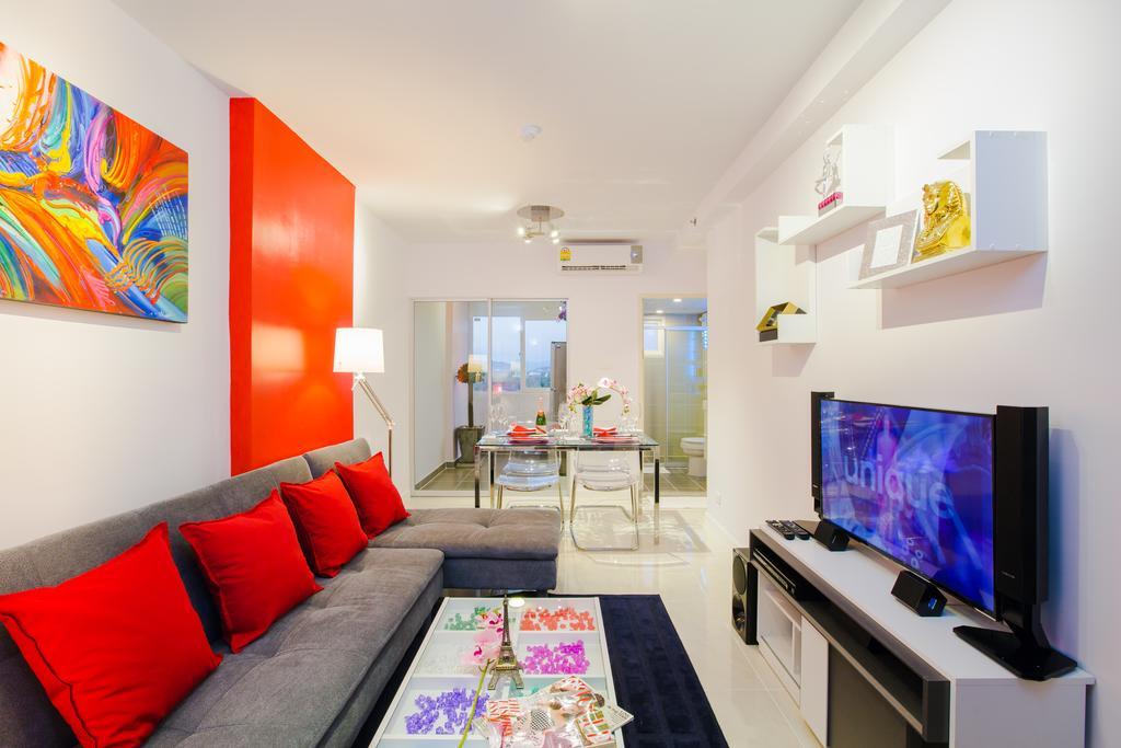 W Apartment *