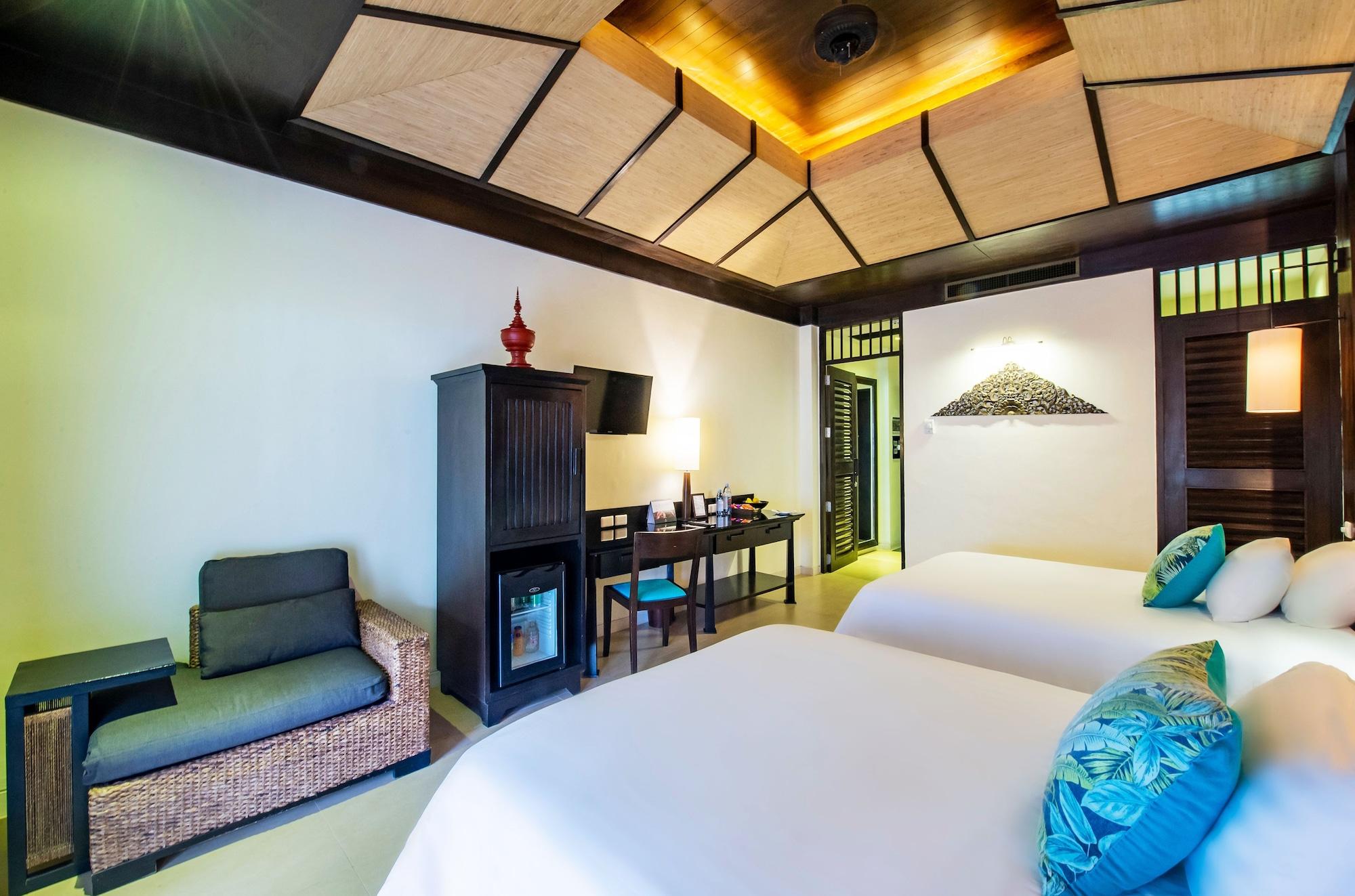 Impiana Beachfront Patong, Phuket 4* Patong