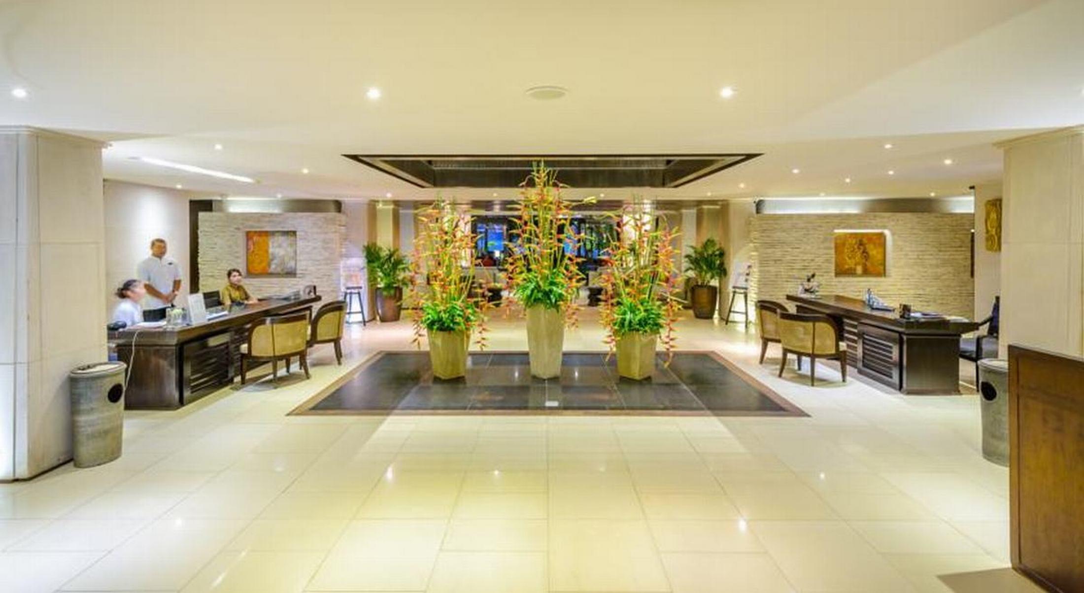 Resort Impiana Beachfront Patong, Phuket 4*