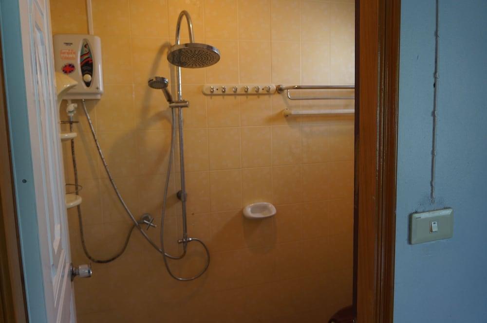 Lamai Guest house 2*