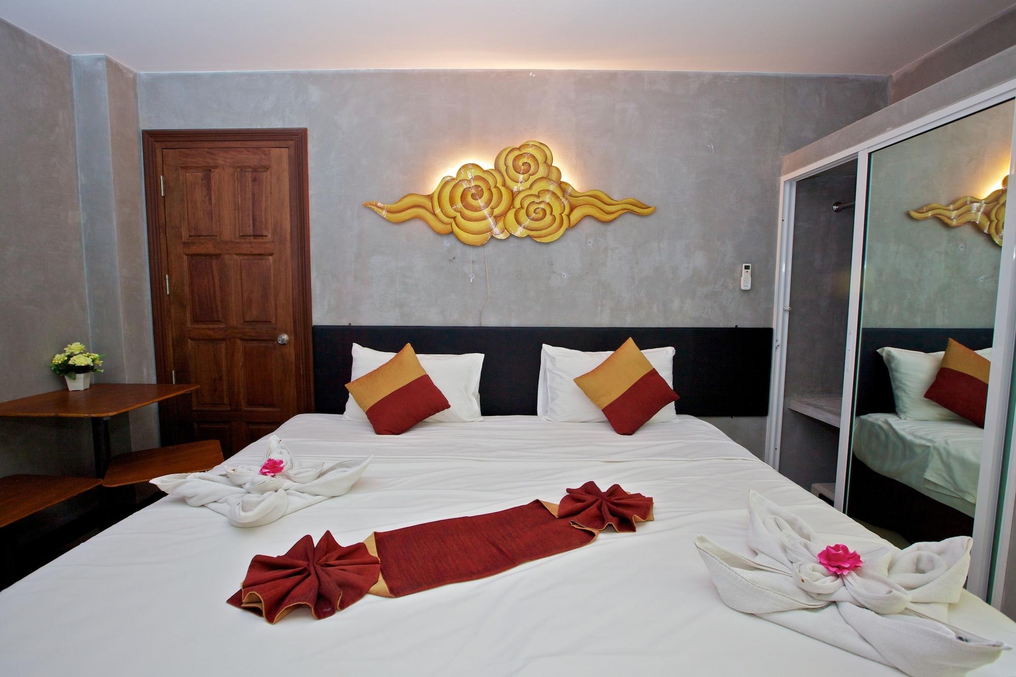 Baan Backpacker Hostel *