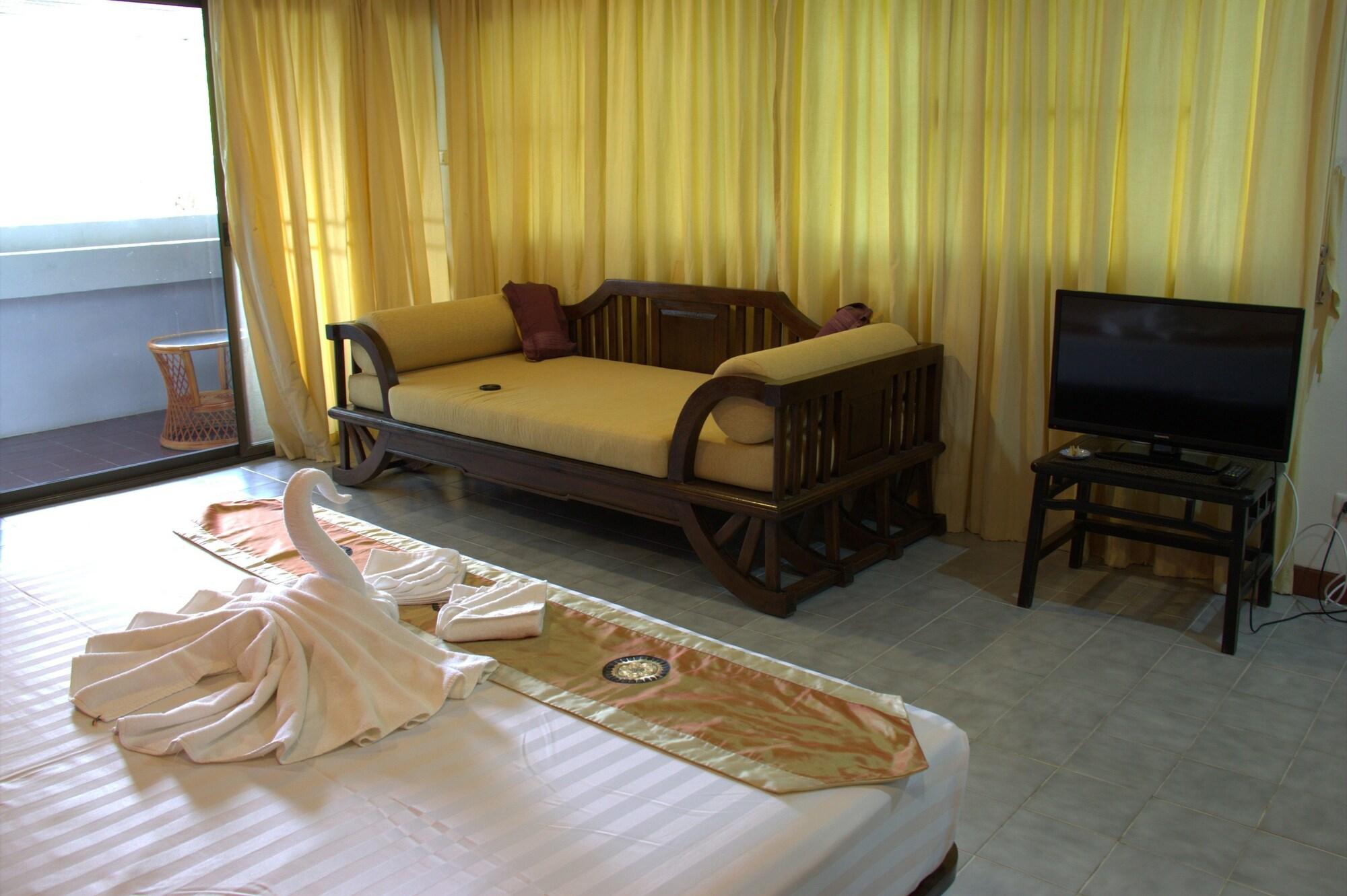 Sweet 3* Surin Beach (Phuket)