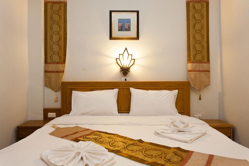 The Little Moon 3* Patong