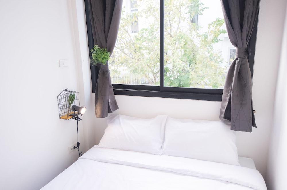 Glur Phuket - Sha Certified Hotel 3*