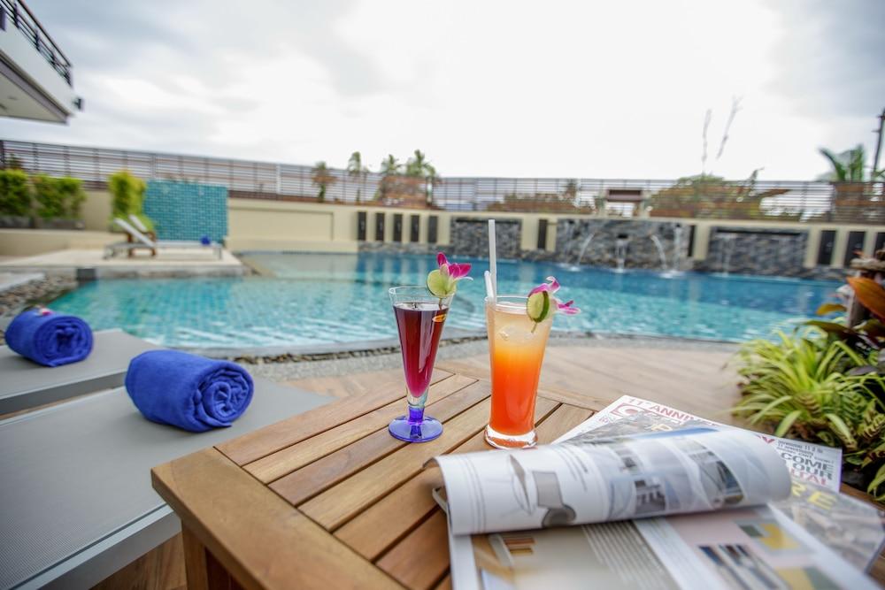 Aqua Sha Hotel Rawai