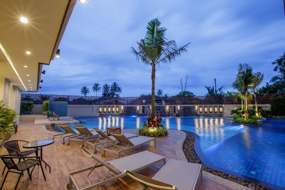 Aqua Sha Hotel