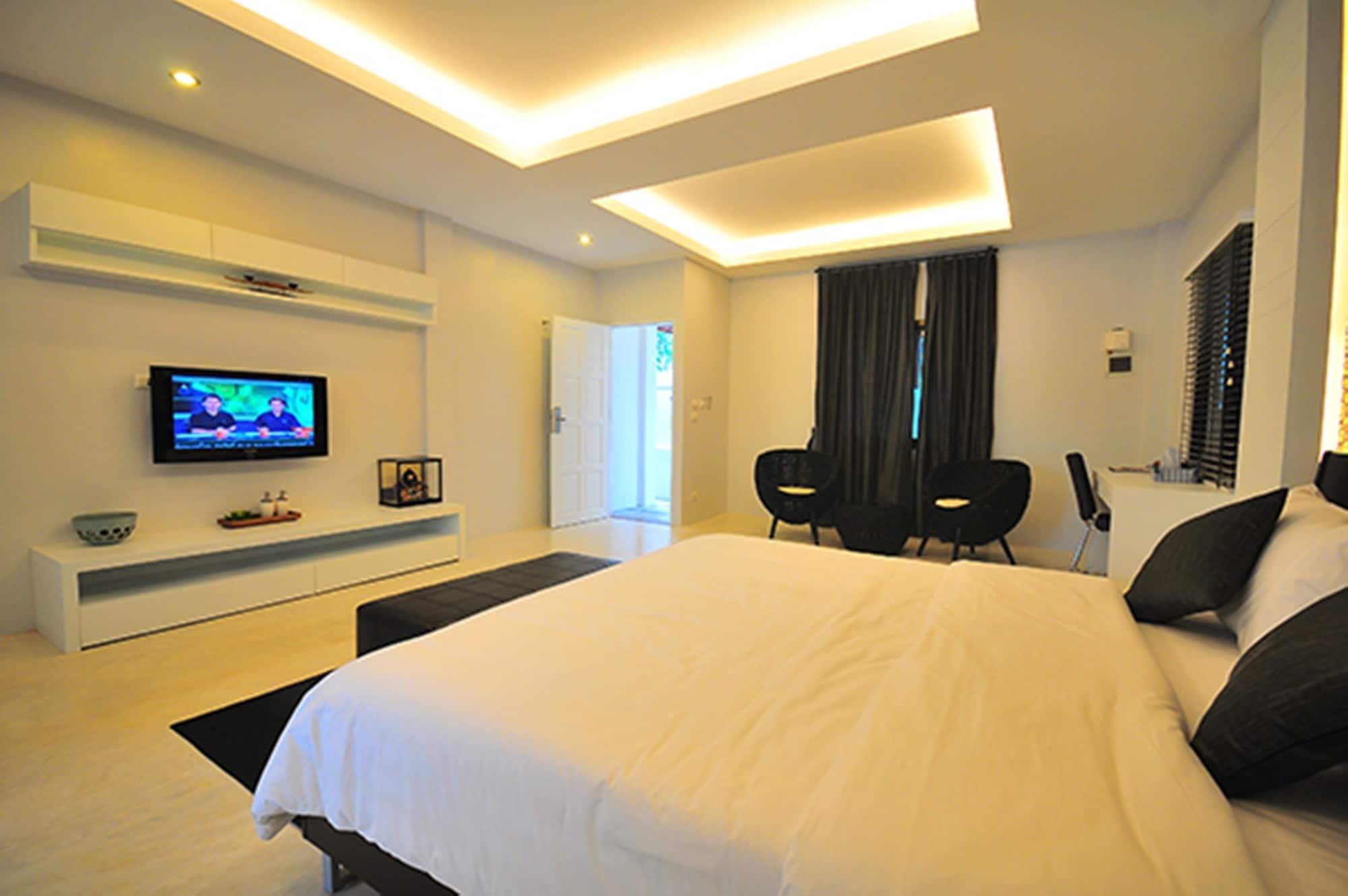 Surintra Boutique Praia de Surin