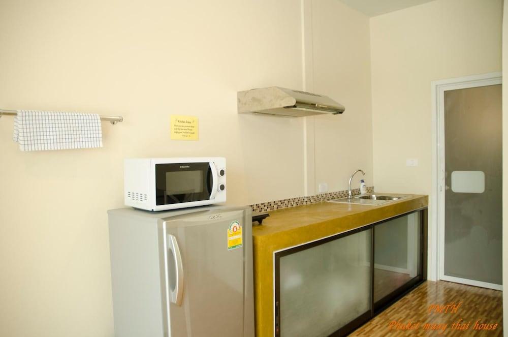 Hotel Phuket Muay Thai House 3*