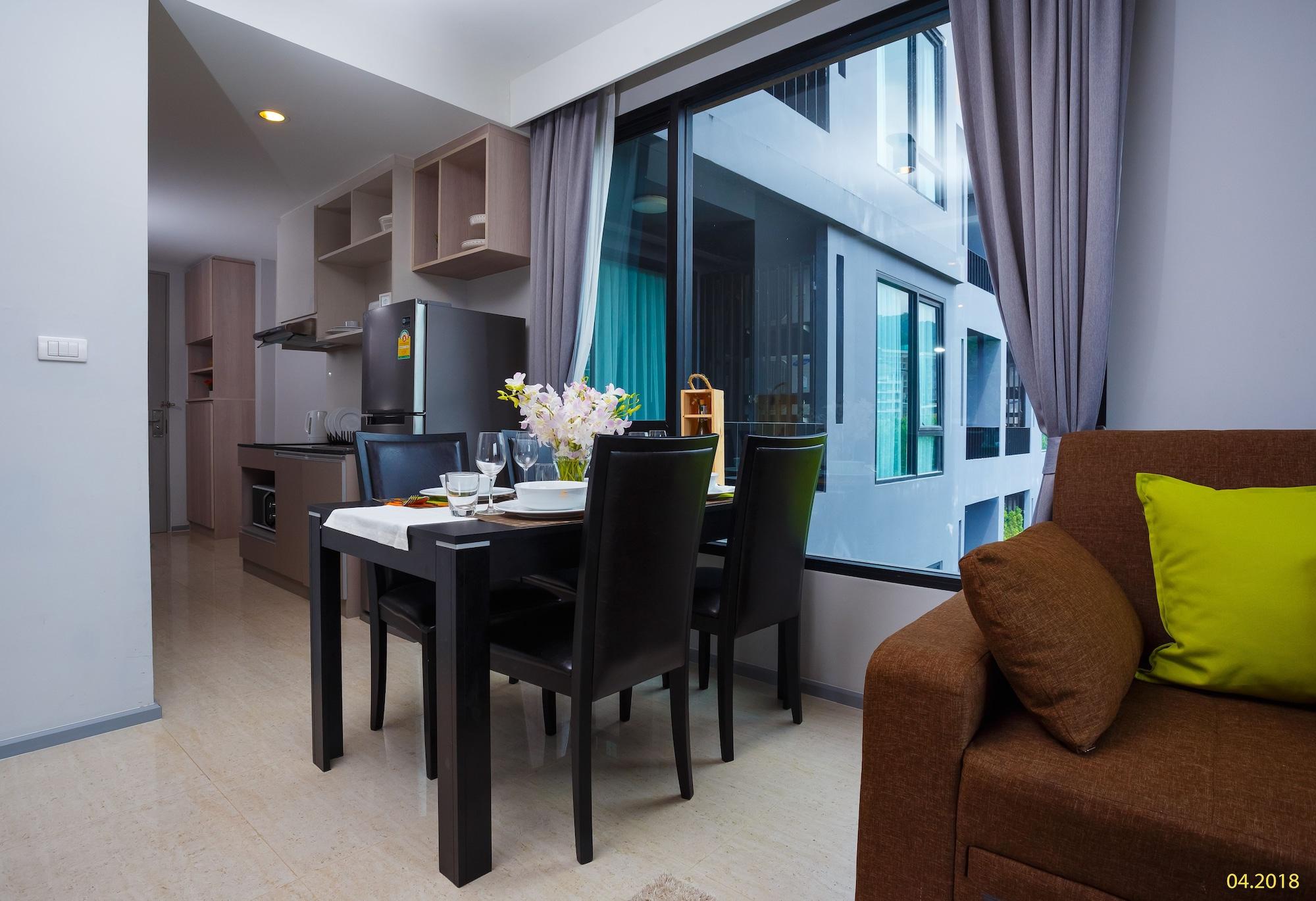 6th Avenue 4*