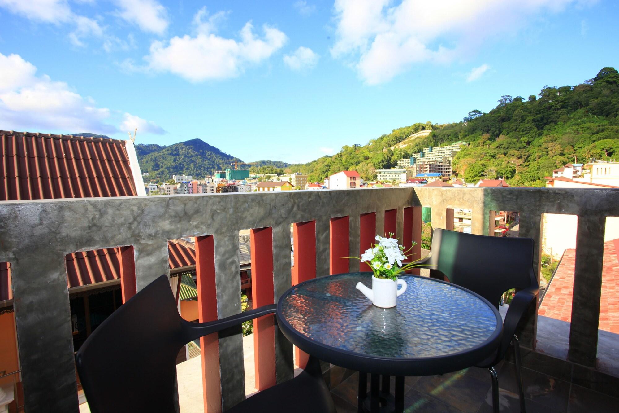 Buasri Boutique Patong 3*