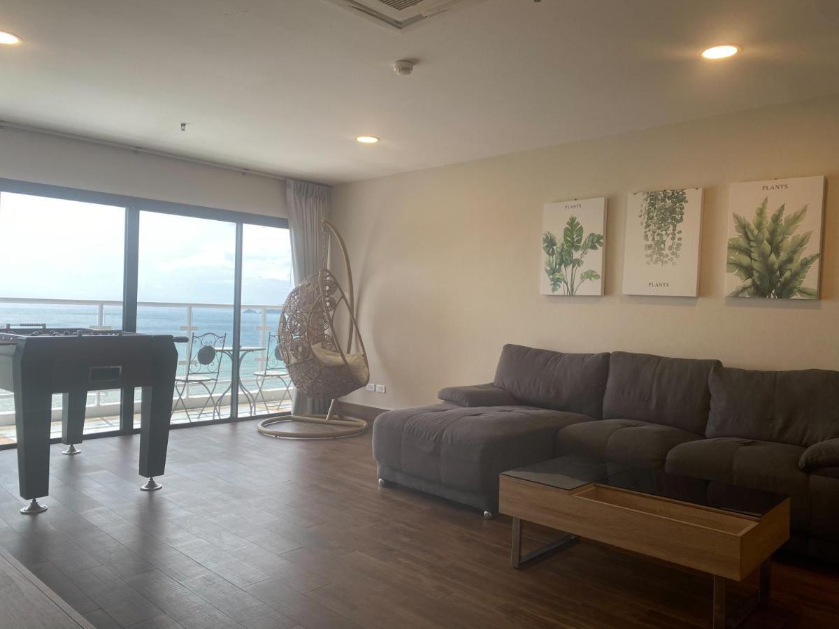Tower Superior Seaview 4br210 Apartment