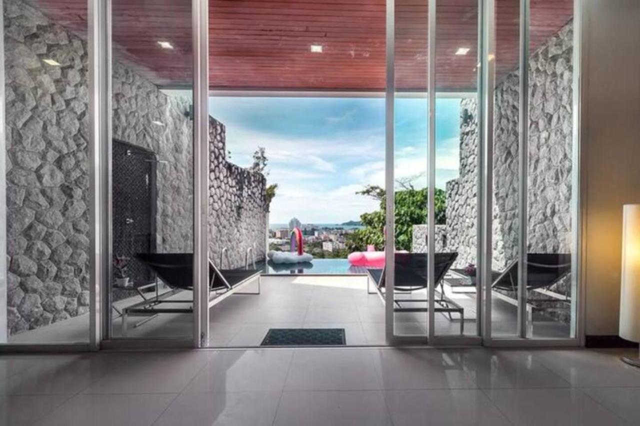 Villa Villa: Oceanview Pool With Thai Hospitality