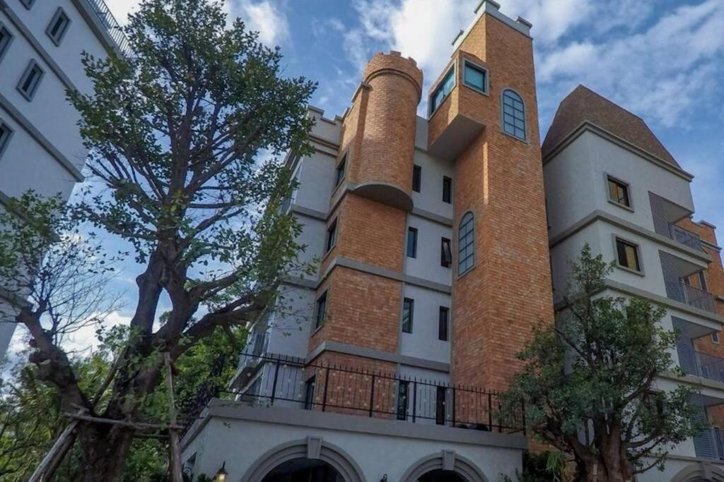 Pangsapuri 2 Bedroom In Naiyang - The Title Residences, Naiyang Nai Yang