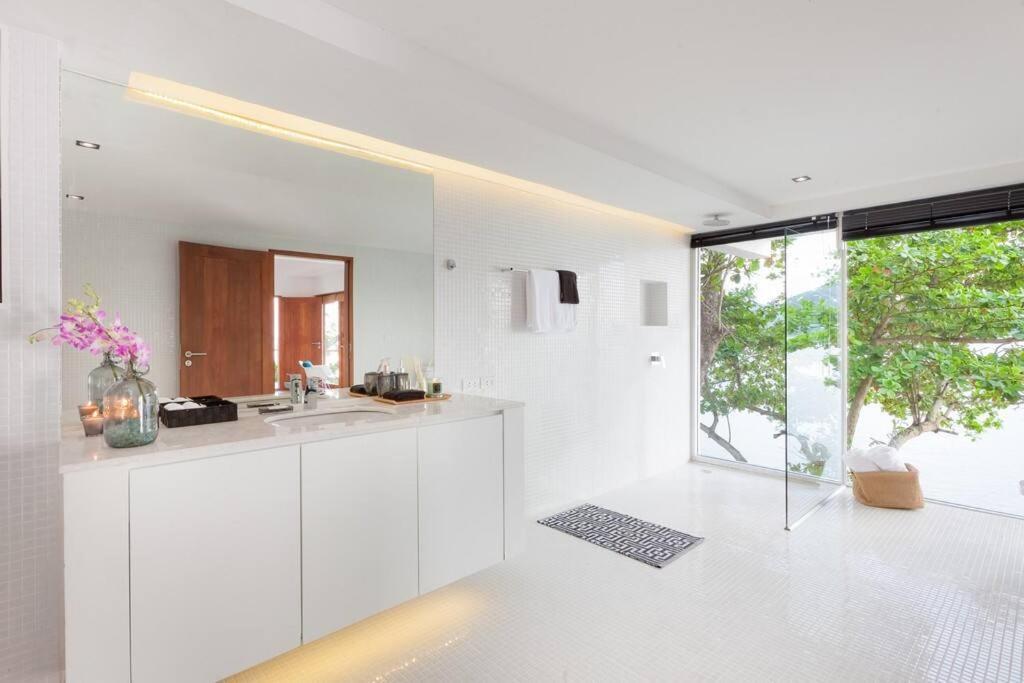 Nevaeh - Ocean Front Private Kamala Villa Phuket