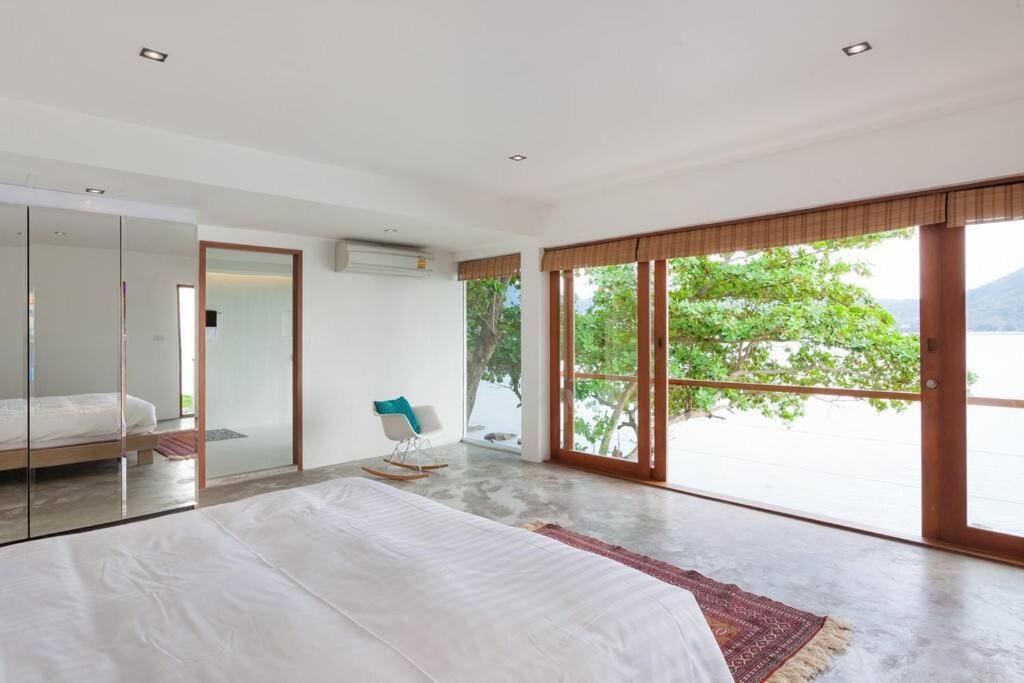Villa Nevaeh - Ocean Front Private Kamala