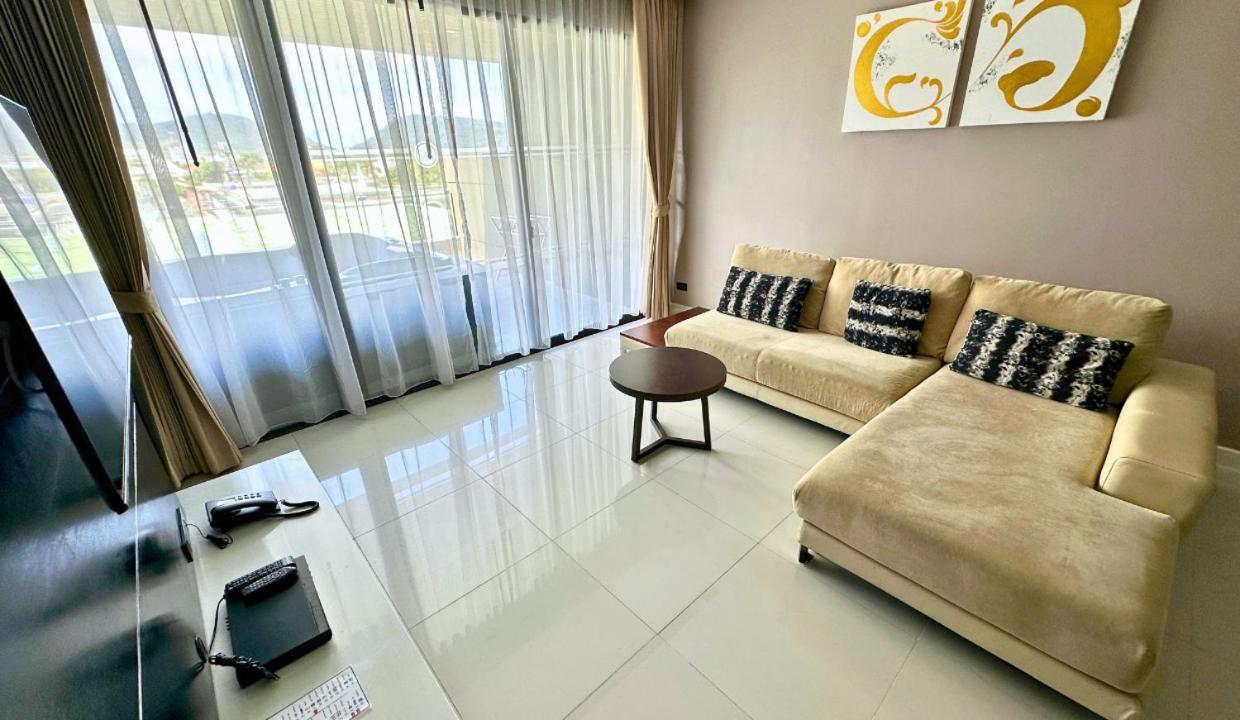 Apartment Seaview Duplex With Jacuzzi At The Charm Patong