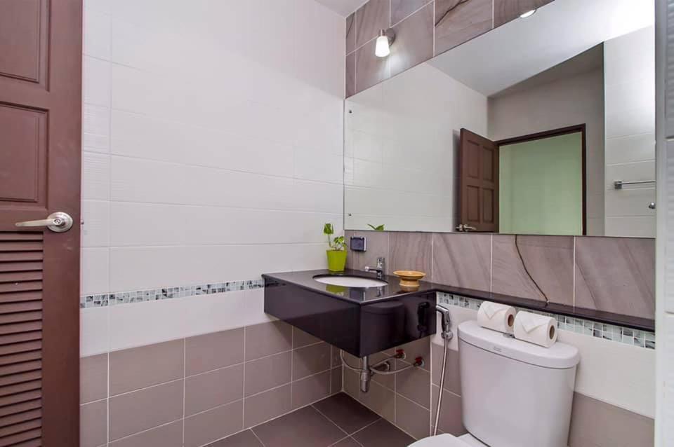 Villa At Nai Harn 2 Bedroom *