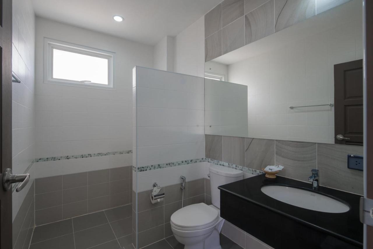 At Nai Harn 2 Bedroom Villa Rawai