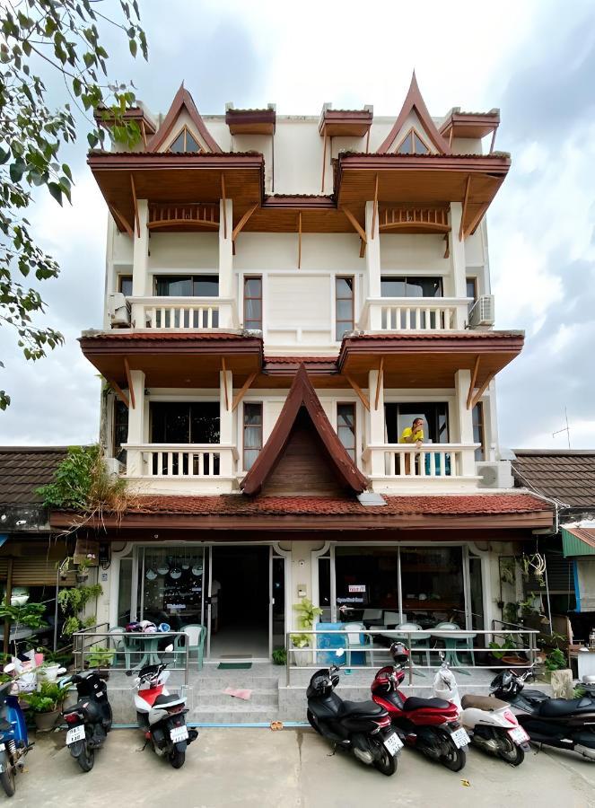 Hotel House & Karon Phuket *