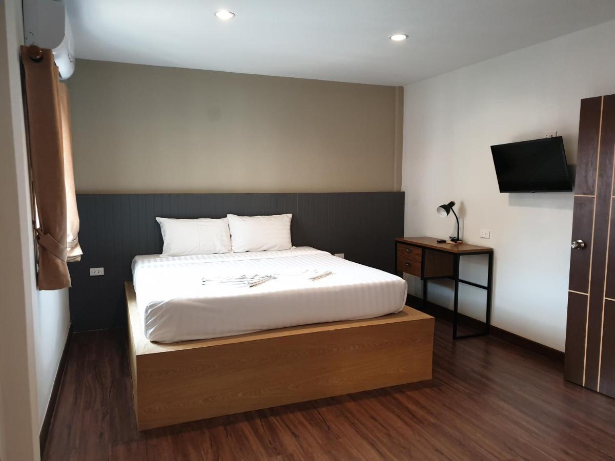 Apartment My Friend's House Ban Karon