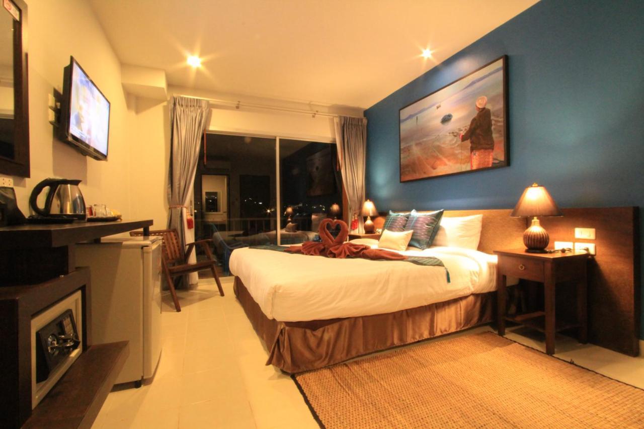 Sleep Easy Hostel