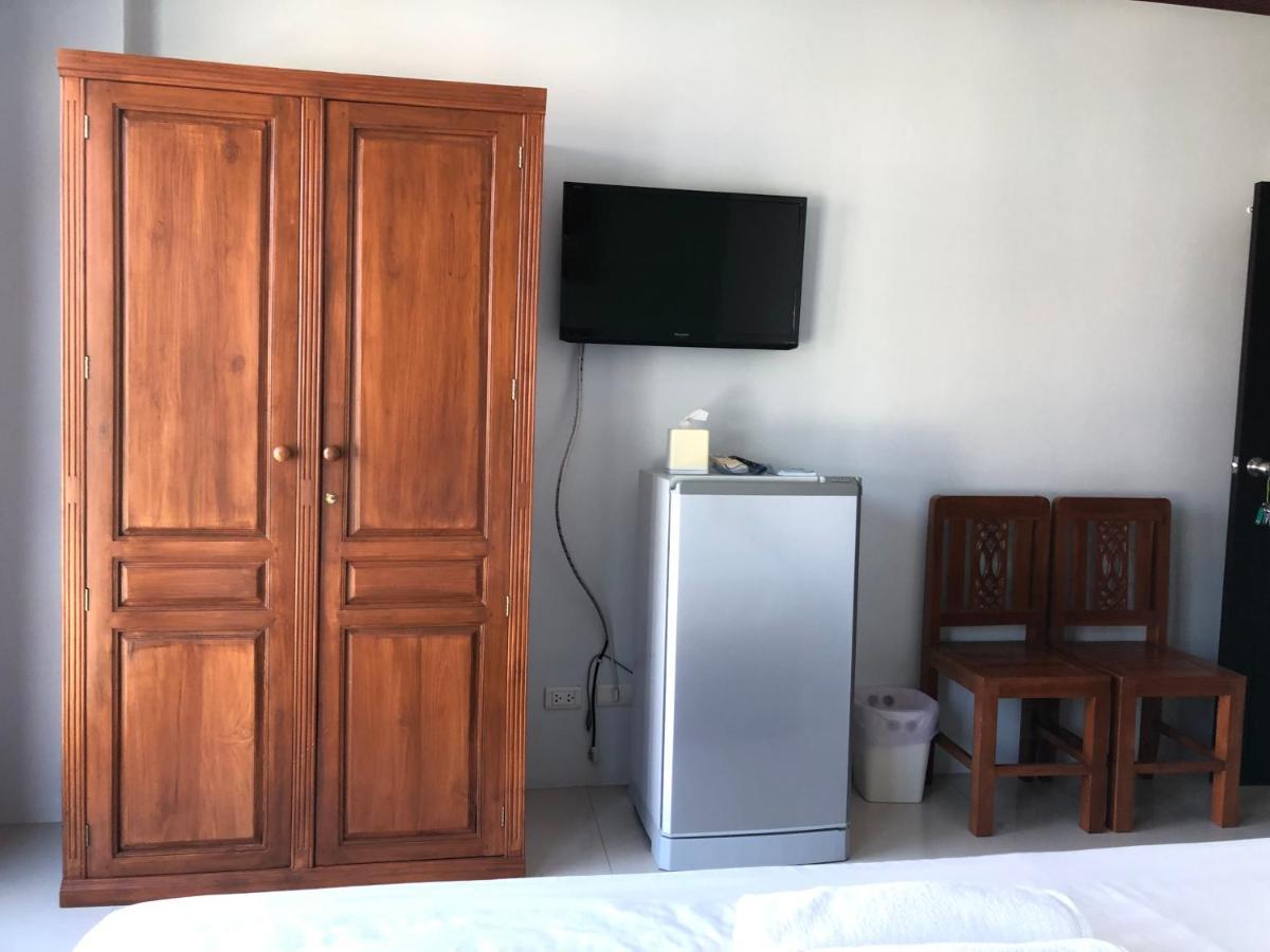 Hostel Premier Patong