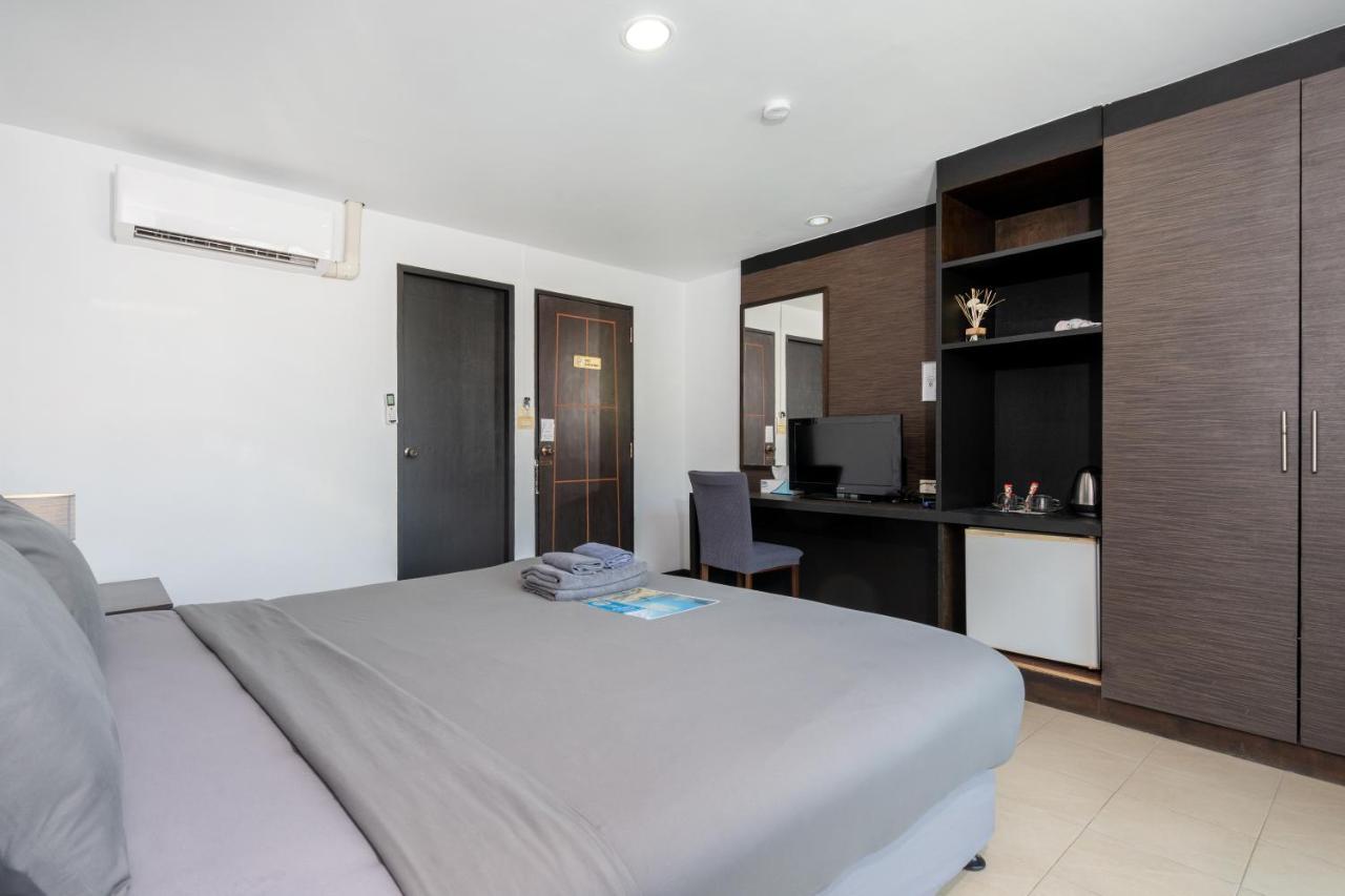 Hostel Black Pantera *