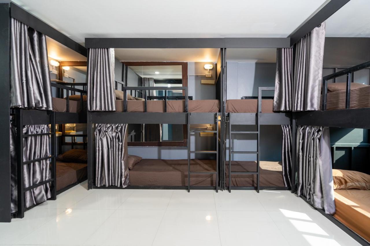 Hostel Black Pantera
