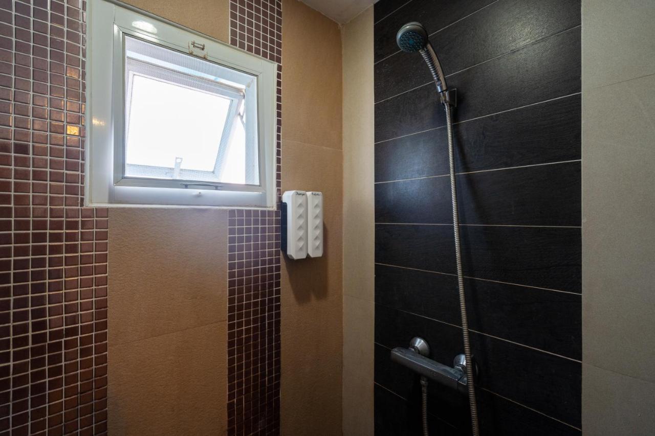 Black Pantera Hostel