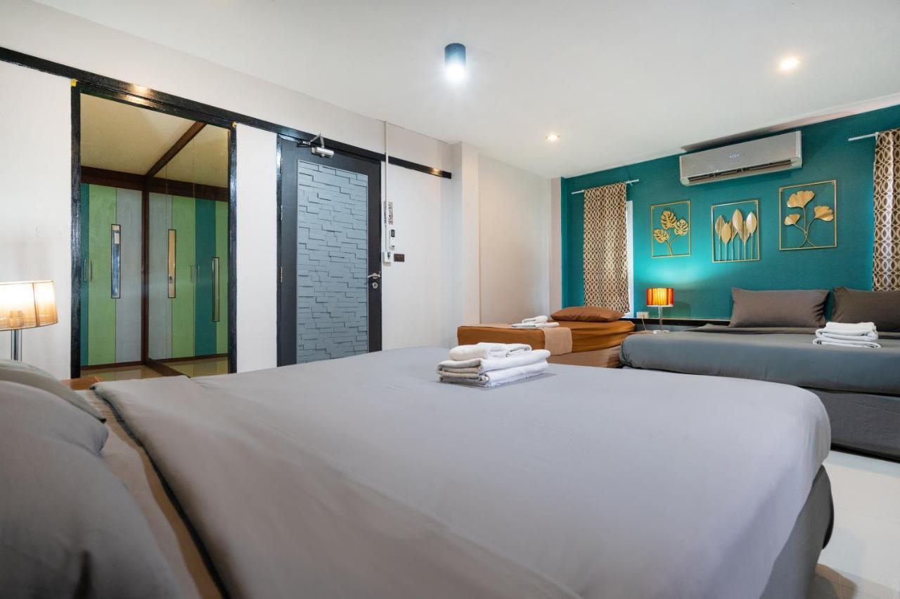 Hostel Black Pantera