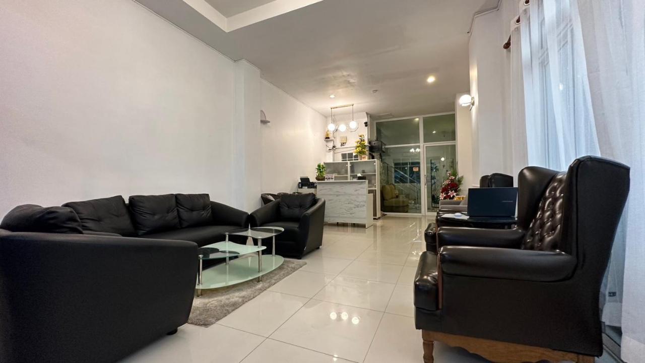 Cozy Hotel Patong