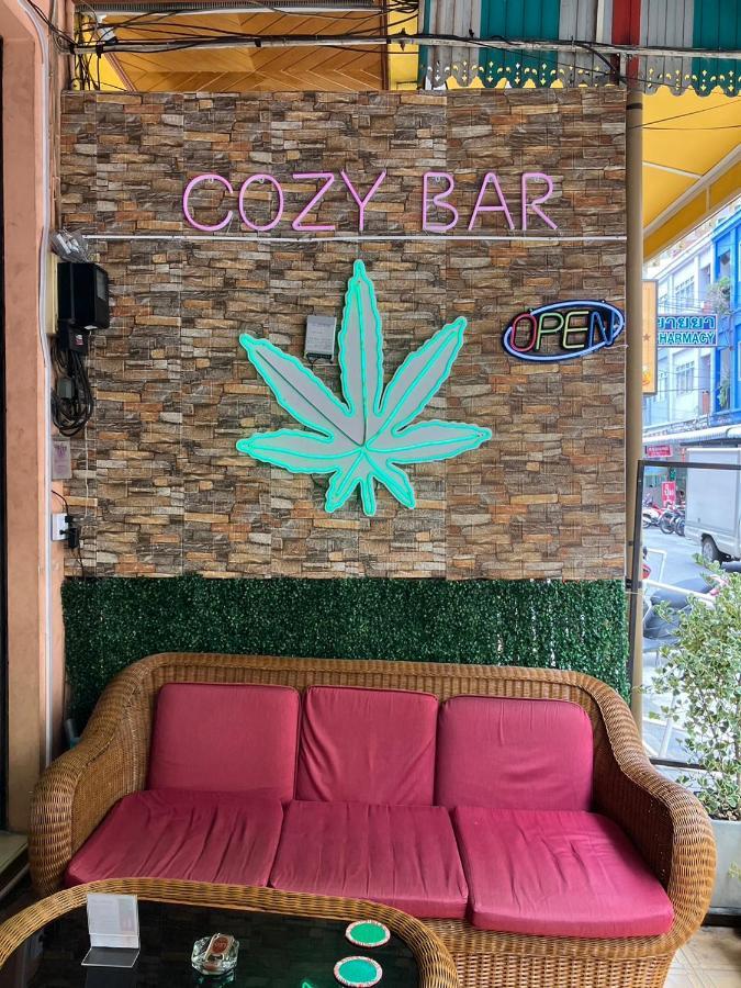 Acomodação com café da manhã  Cozy Place - Free Weeds Patong