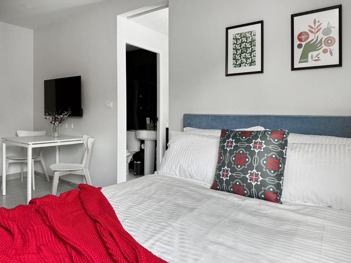Apartamento Great Hill Naiyang Cozy Phuket