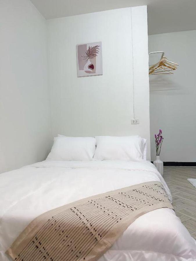 Hotel Montana & Phuket 3*