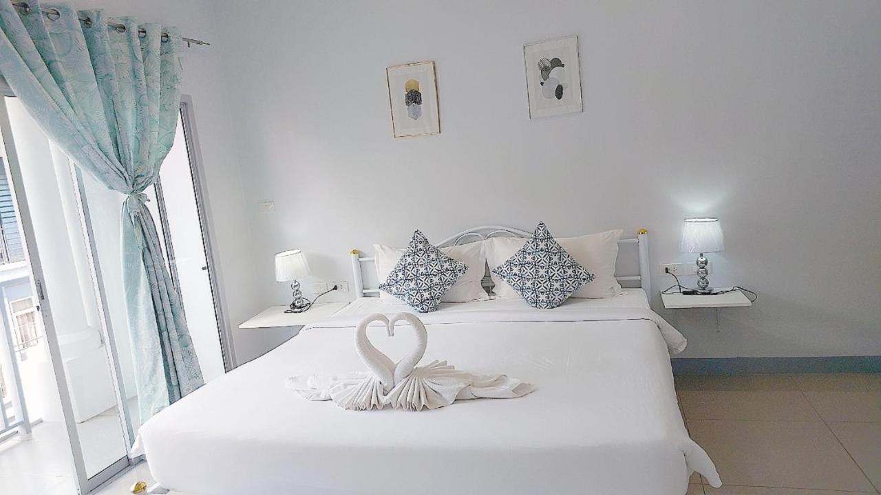 Cinderella Aparthotel *