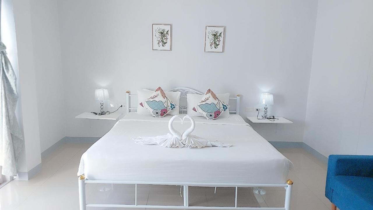 Cinderella Aparthotel