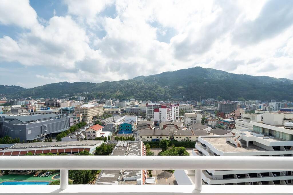 Tower Brand New 1-bedroom , Near Apartment Patong