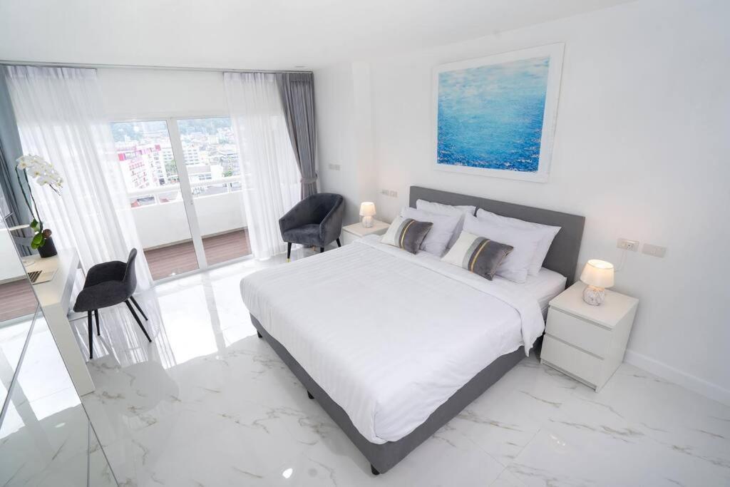 Tower Brand New 1-bedroom , Near Apartment