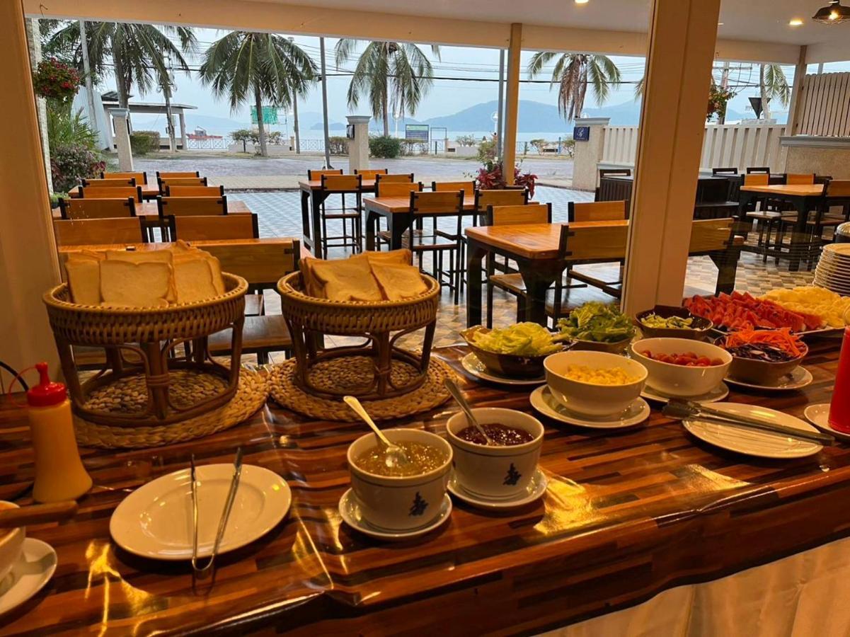 Panwa Side Beachfront 4* Phuket