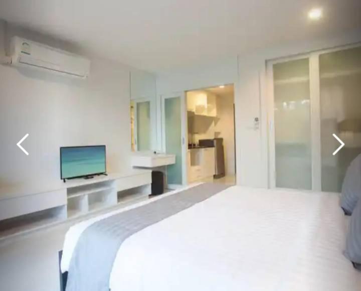 Hotel Panwa Side Beachfront